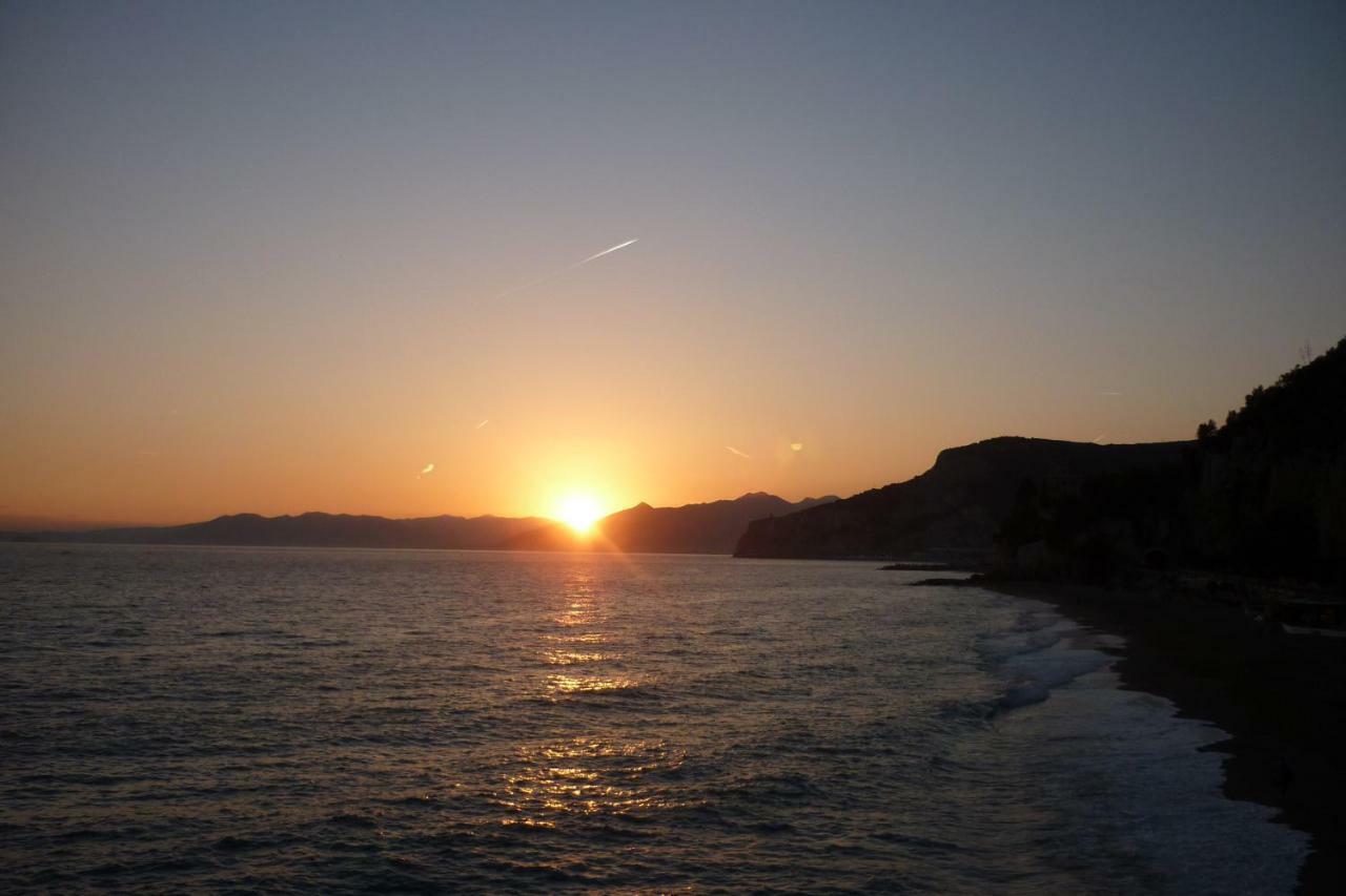 Finalmarina Finale Ligure Exterior foto